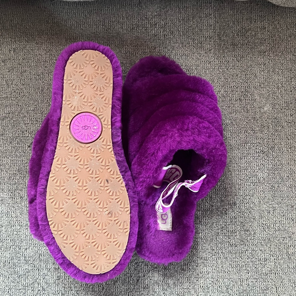 Purple/wine colored UGG Fluff Yea